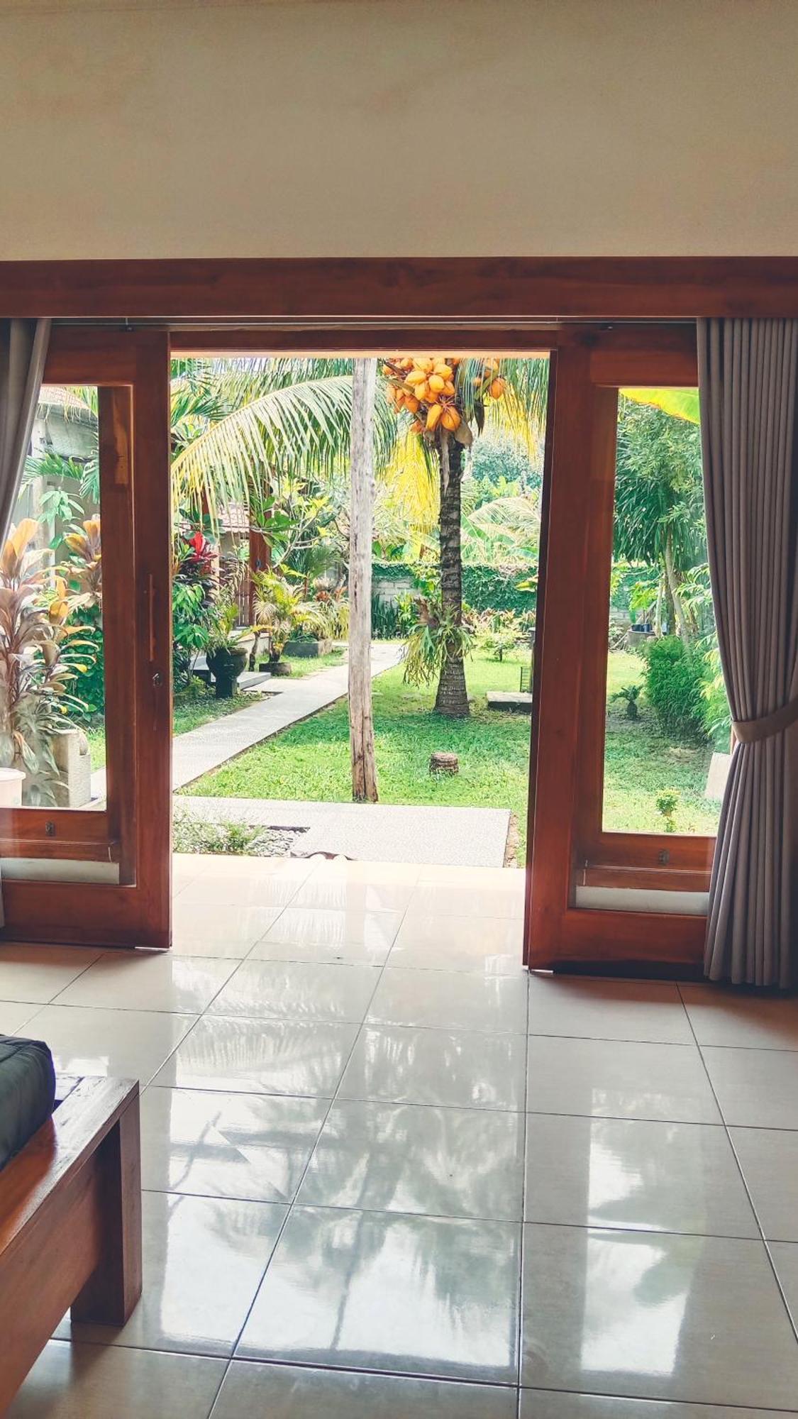 Harris Surf Villa Pulukan Cameră foto